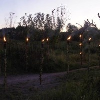 Warten auf das Brautpaar