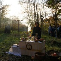 Warten auf das Brautpaar Warten auf das Brautpaar