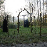 Warten auf das Brautpaar Warten auf das Brautpaar